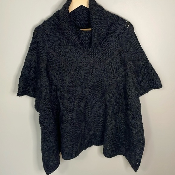 ADRIENNE VITADINI Black Cowl Neck Cable Knit Poncho Sweater S/M Whimsygoth Dark - Picture 1 of 8